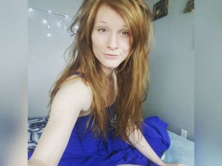 MelodyLane live sexchat picture